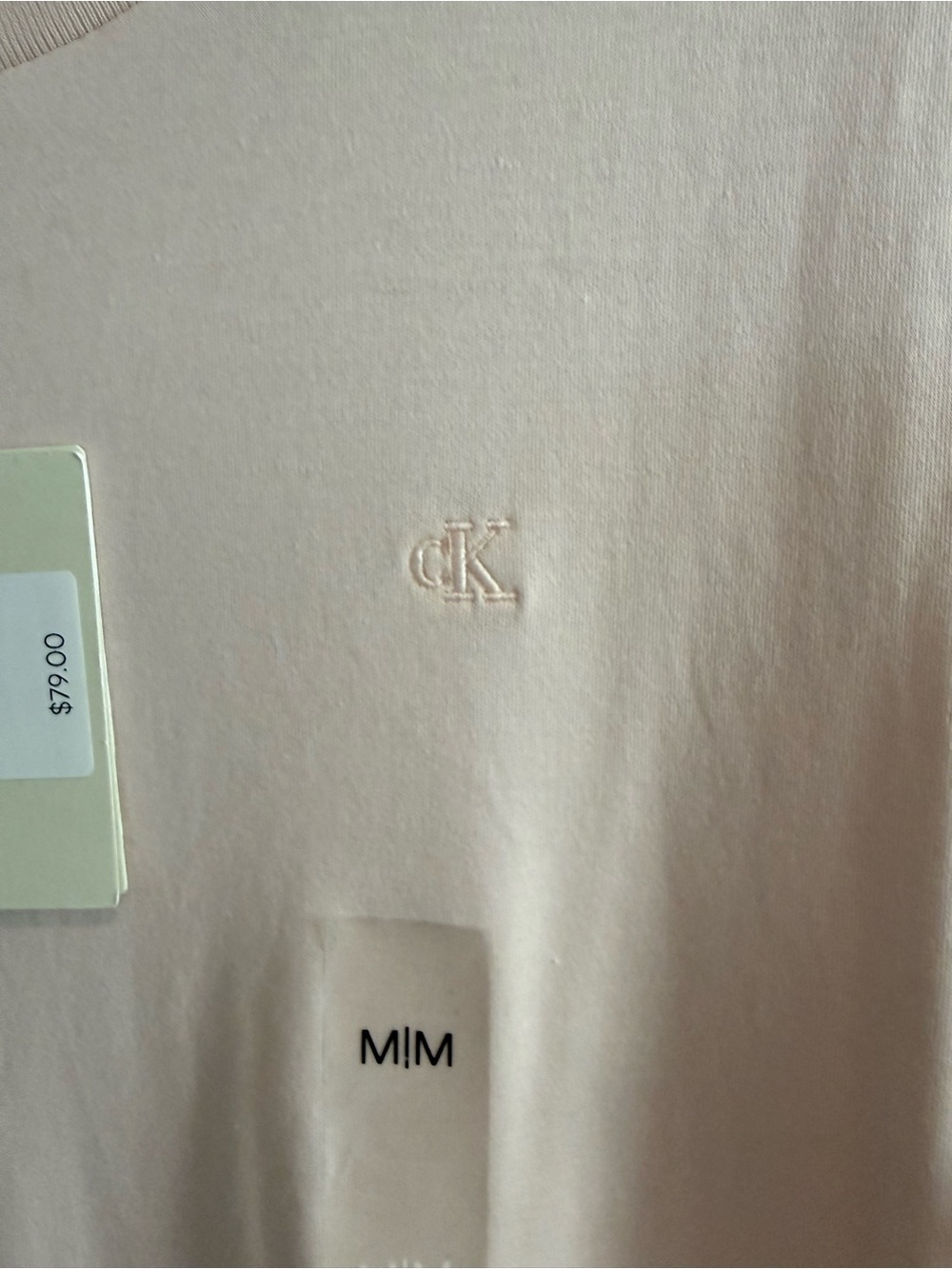 Calvin Klein Women’s Light Pink Crew Neck T-Shirt with pockets - Picture 3 of 4